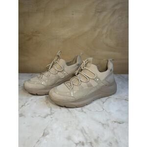 Jennifer Lopez Monisha Beige Sneaker SZ 7